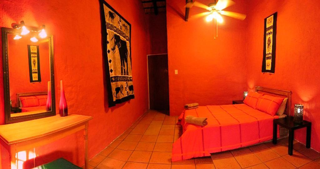 Kwambali Riverside Lodge Хейзивью Номер фото